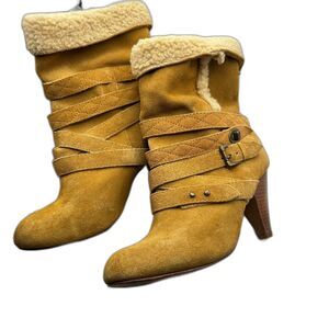 Nine West Cruzal Camel Suede Strappy Heeled Boots w/ Sherpa Lining - Women 8